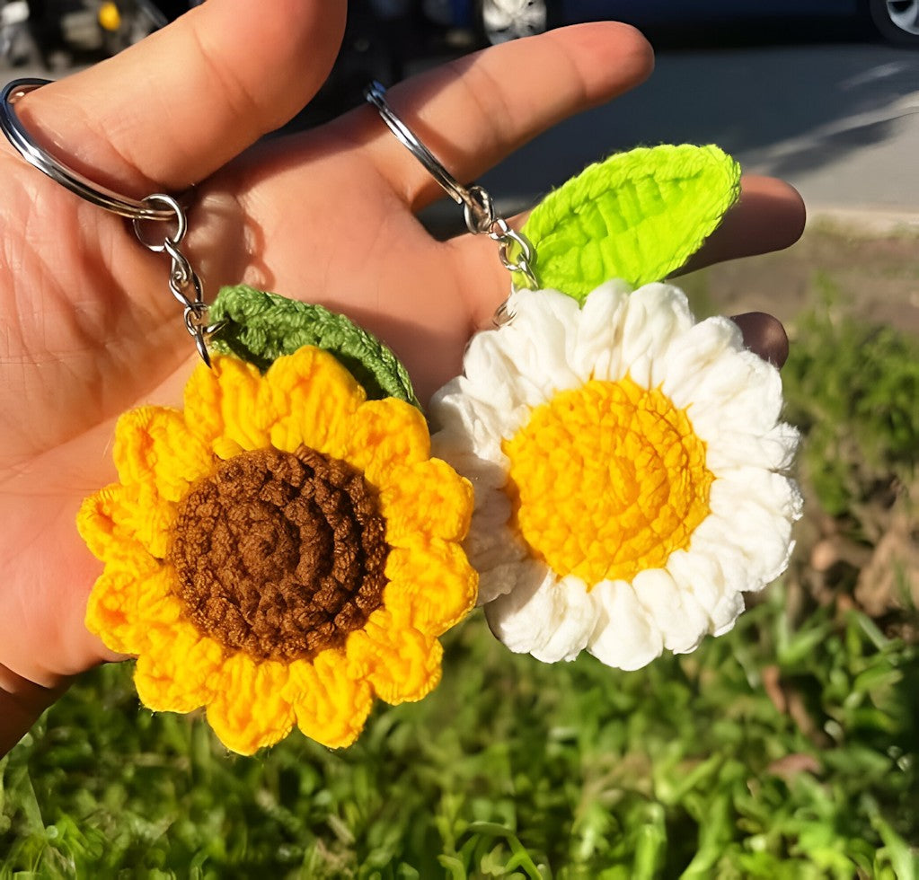 HandCrafted Crochet Sun Flower Keychain(Pack OF 2) Size 7X5X7 CM